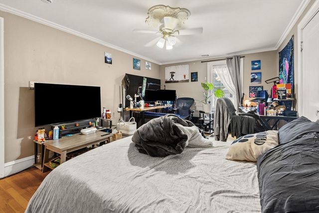 10 Hardwick, Boston, MA 02135