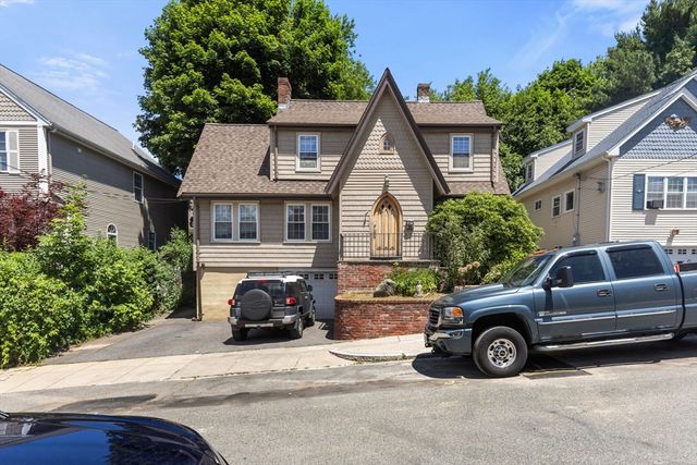 10 Hardwick, Boston, MA 02135