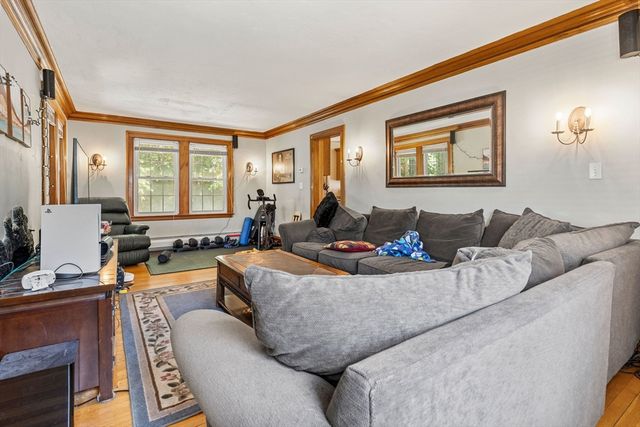 10 Hardwick, Boston, MA 02135