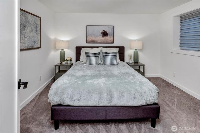 1919 11th Avenue E, Seattle, WA 98102