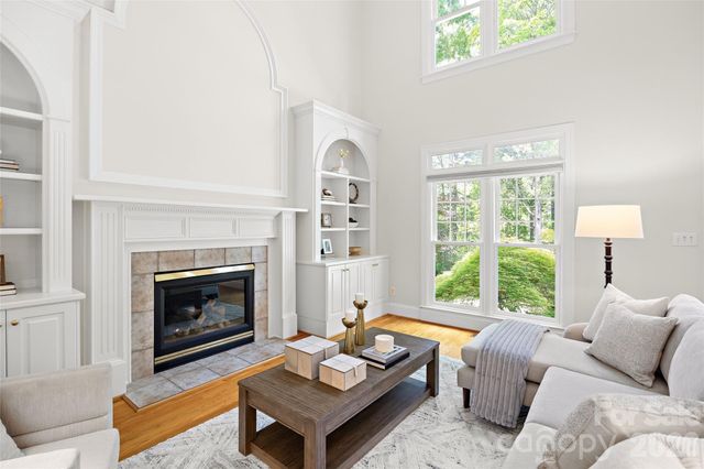 5232 Colony Road, Charlotte, NC 28226