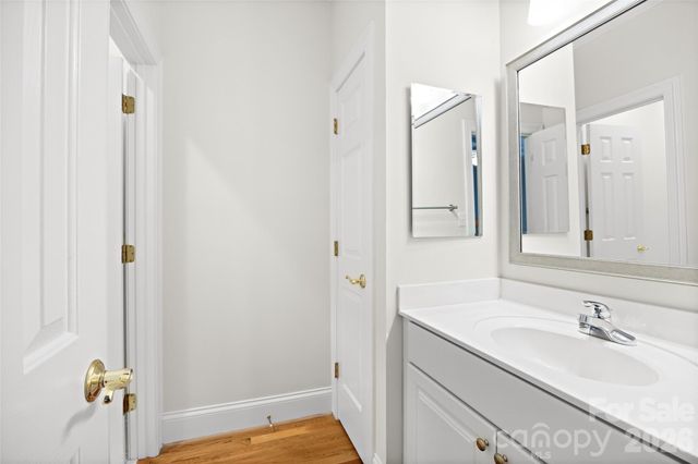 5232 Colony Road, Charlotte, NC 28226
