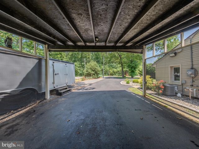 4005 TUCKAHOE RD, Williamstown, NJ 08094