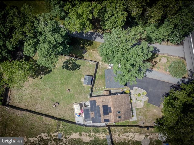 4005 TUCKAHOE RD, Williamstown, NJ 08094