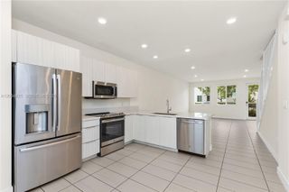 6416 NW 102nd Ct 115, Doral, FL 33178