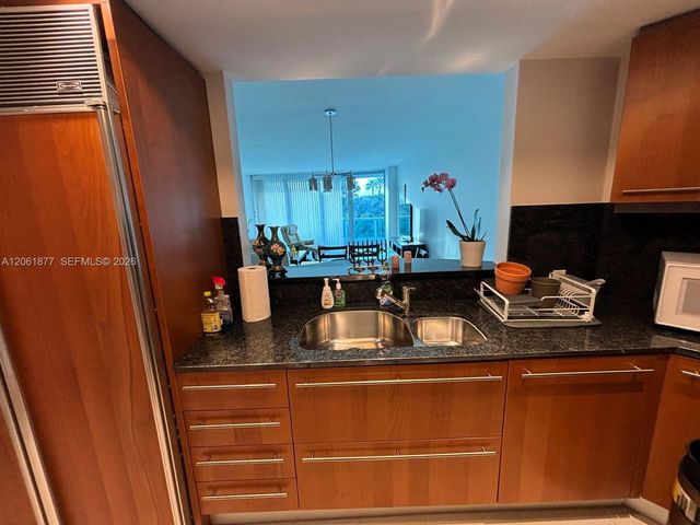 9401 Collins 401, Surfside, FL 33154