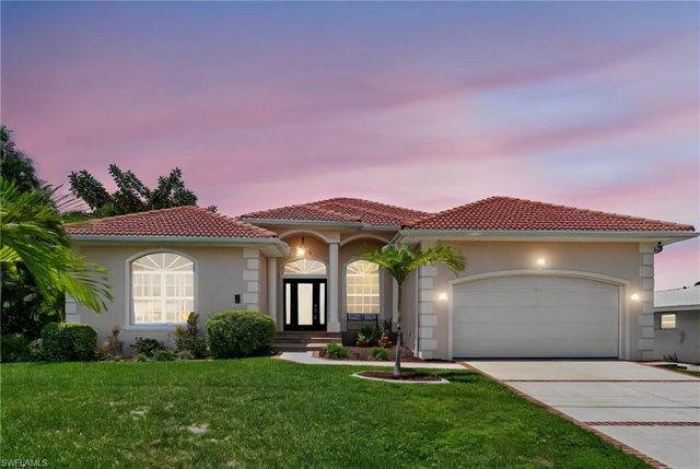 1298 Thompson ST, North Fort Myers, FL 33903