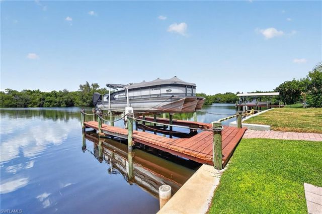 1298 Thompson ST, North Fort Myers, FL 33903