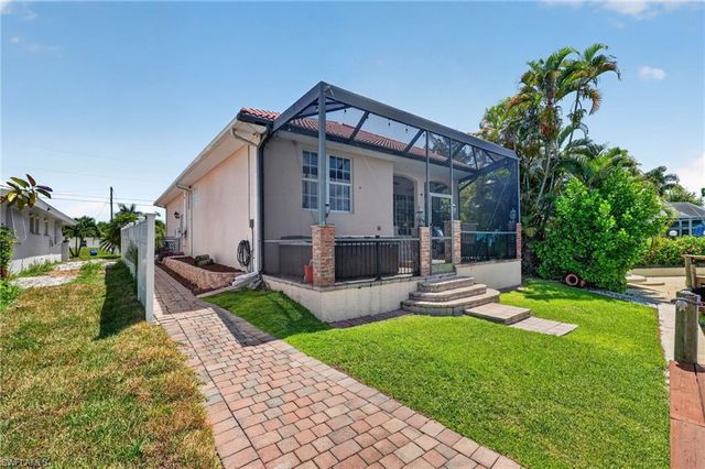 1298 Thompson ST, North Fort Myers, FL 33903