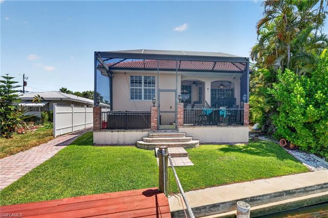 1298 Thompson ST, North Fort Myers, FL 33903
