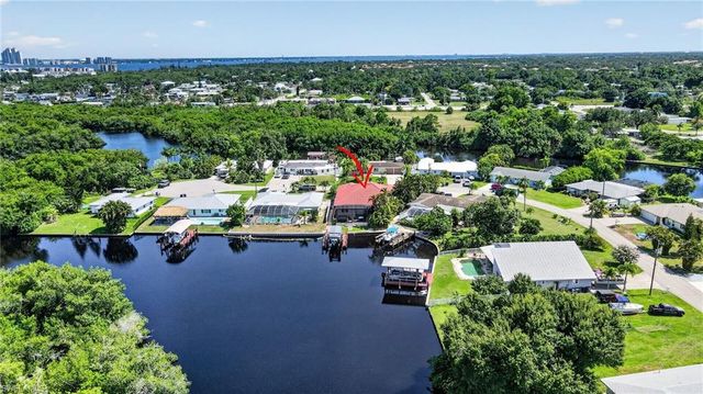 1298 Thompson ST, North Fort Myers, FL 33903