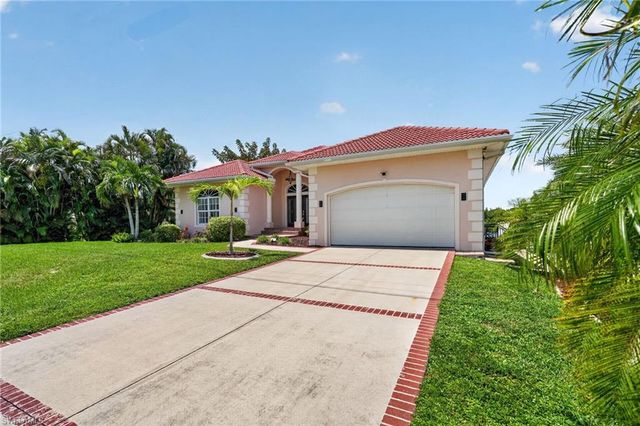 1298 Thompson ST, North Fort Myers, FL 33903