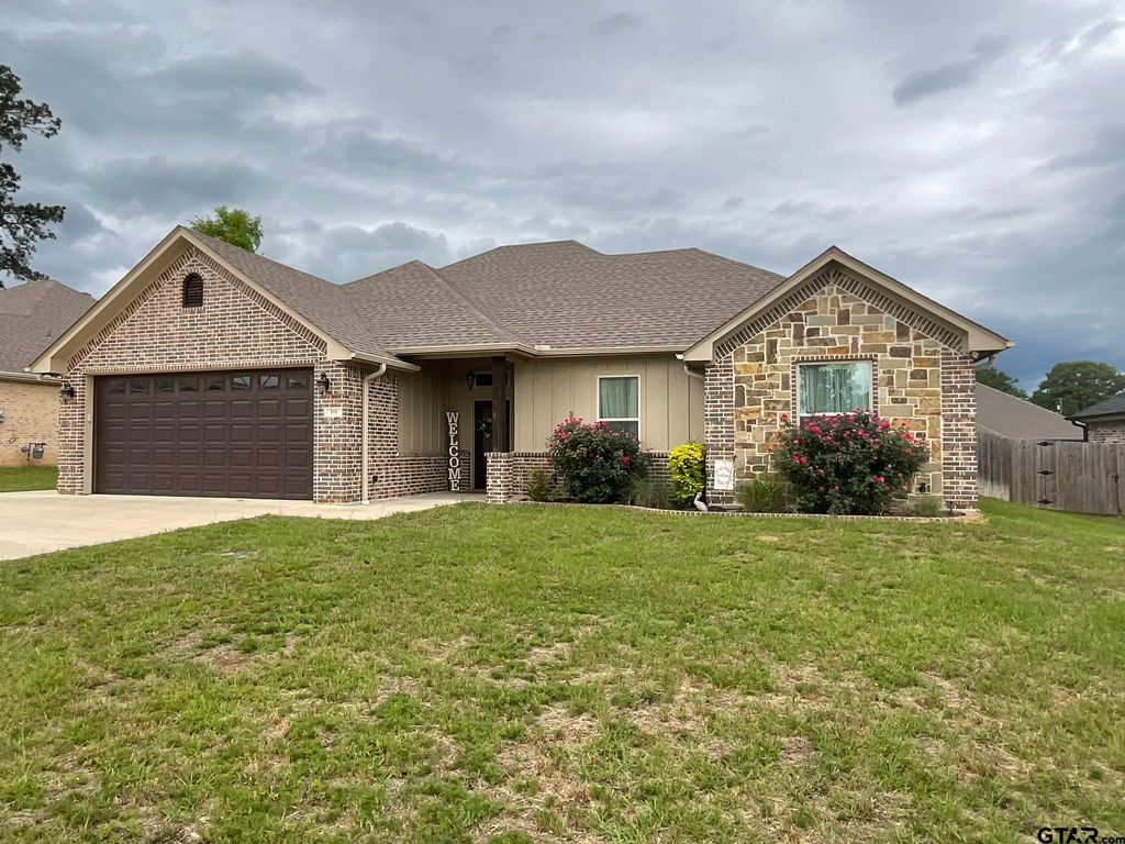 111 Hay Meadow, Winona, TX 75792