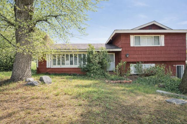 13080 Lone Star Rd, Auburn, CA 95602