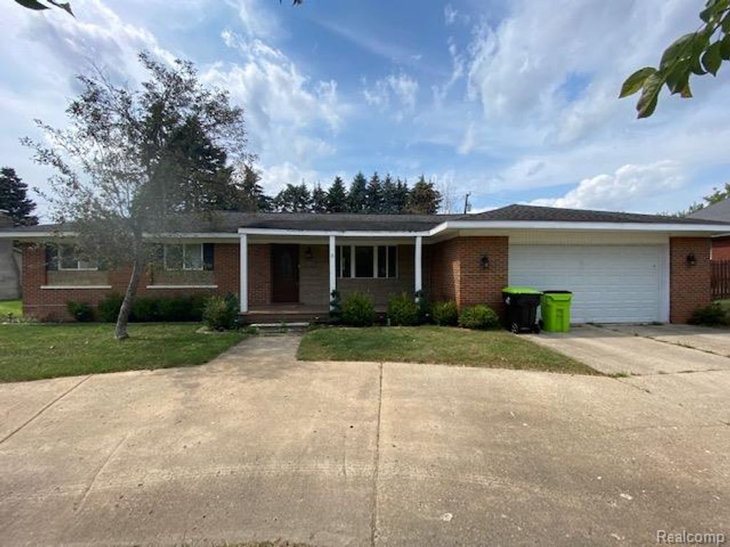 24767 Joseph, Novi, MI 48375