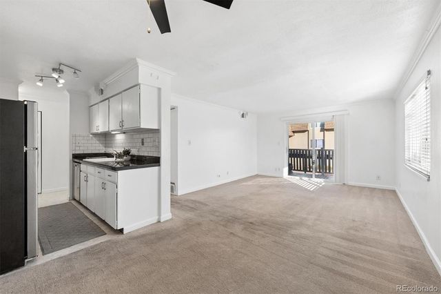 7665 E quincy Avenue 204, Denver, CO 80237