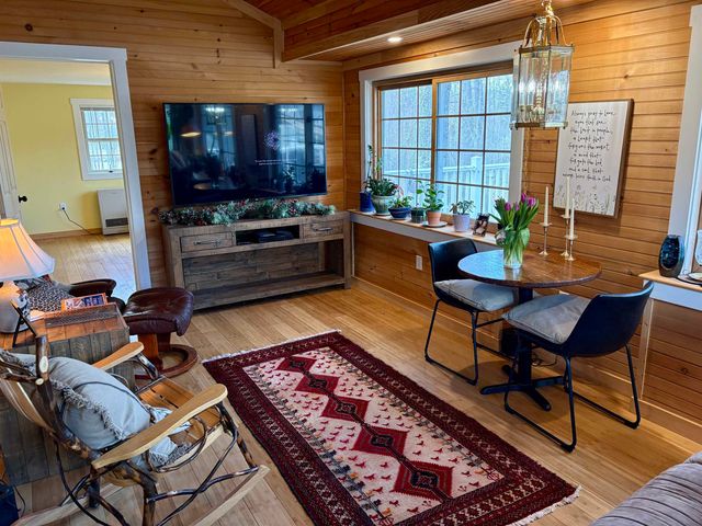 60 Highland Street, Plymouth, NH 03264