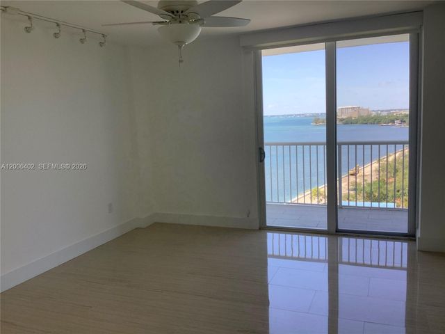 150 SE 25th Rd 14H, Miami, FL 33129