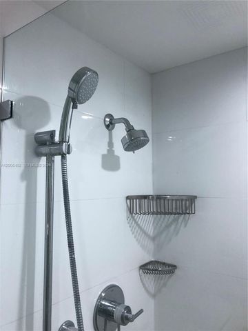 150 SE 25th Rd 14H, Miami, FL 33129