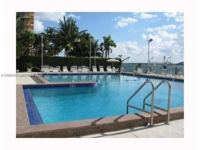150 SE 25th Rd 14H, Miami, FL 33129