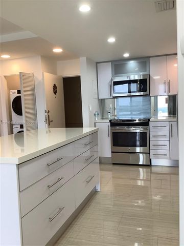 150 SE 25th Rd 14H, Miami, FL 33129