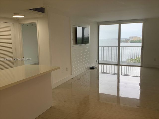 150 SE 25th Rd 14H, Miami, FL 33129