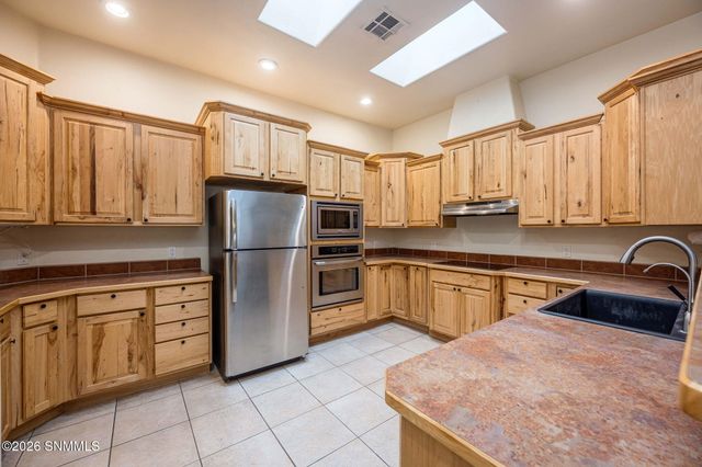 1237 Osage Court, Las Cruces, NM 88005