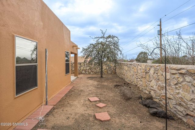 1237 Osage Court, Las Cruces, NM 88005
