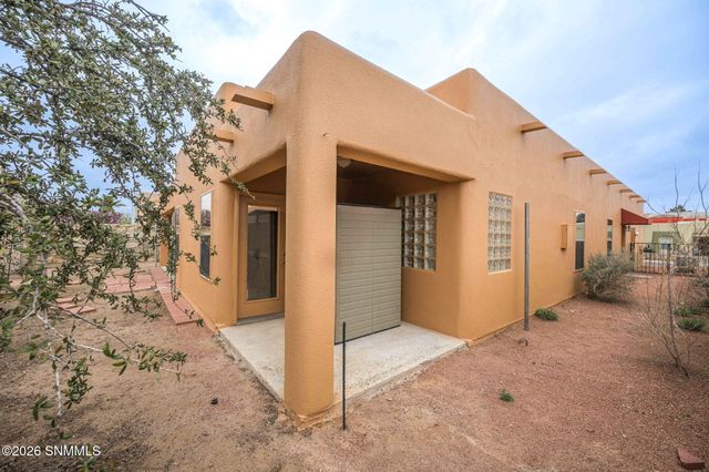 1237 Osage Court, Las Cruces, NM 88005