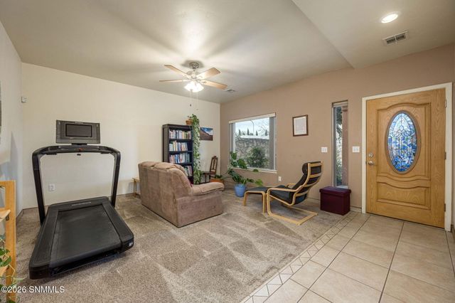 1237 Osage Court, Las Cruces, NM 88005