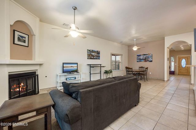 1237 Osage Court, Las Cruces, NM 88005