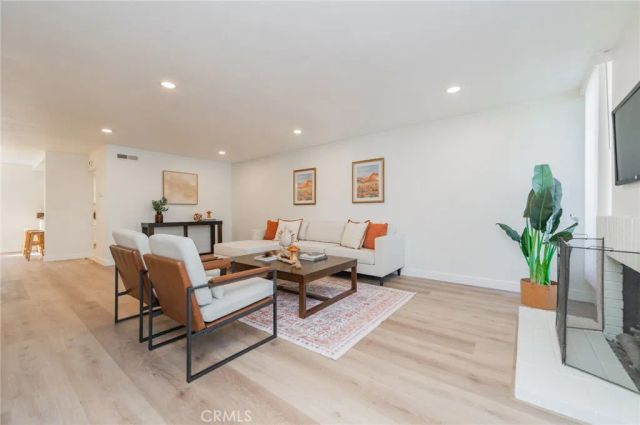 3601 W Fox Ridge Lane A, Rolling Hills Estates, CA 90274