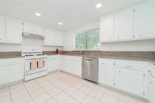 3601 W Fox Ridge Lane A, Rolling Hills Estates, CA 90274