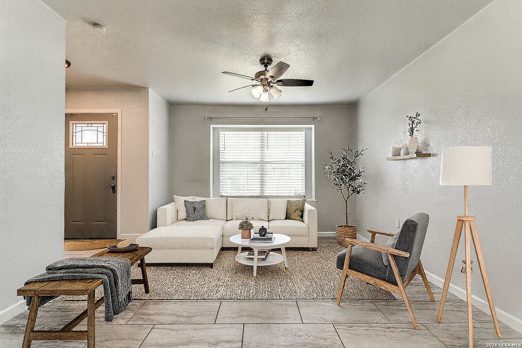 4439 Tropical Dr., San Antonio, TX 78218