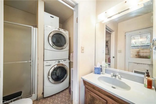 4118 Division Street, Los Angeles, CA 90065