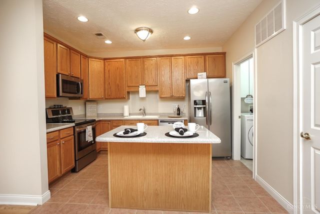 7990 Pinnacle Point Drive, West Chester, OH 45069