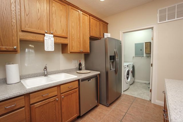 7990 Pinnacle Point Drive, West Chester, OH 45069