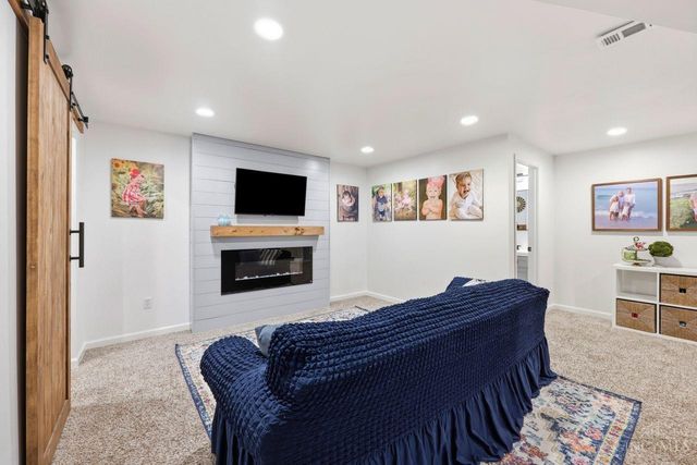 6017 Turning Leaf Way, Hamilton Twp, OH 45039