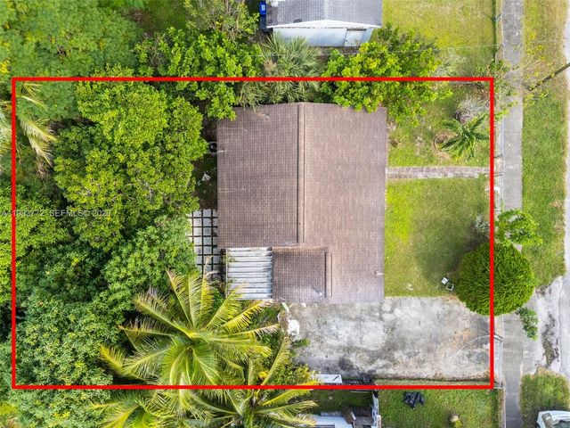 6831 Greene St, Hollywood, FL 33024