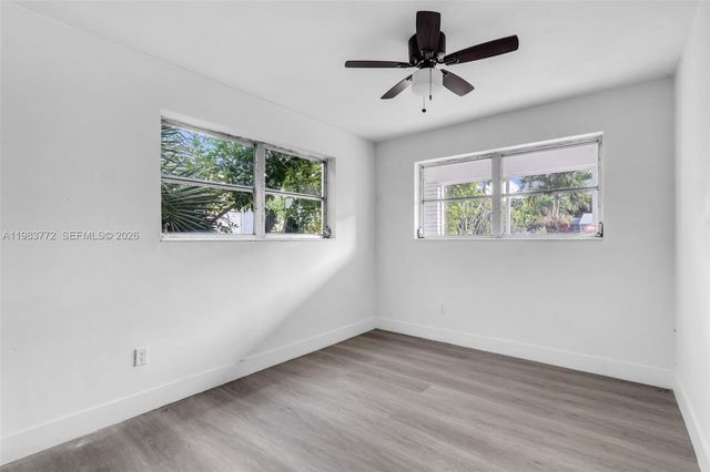 6831 Greene St, Hollywood, FL 33024