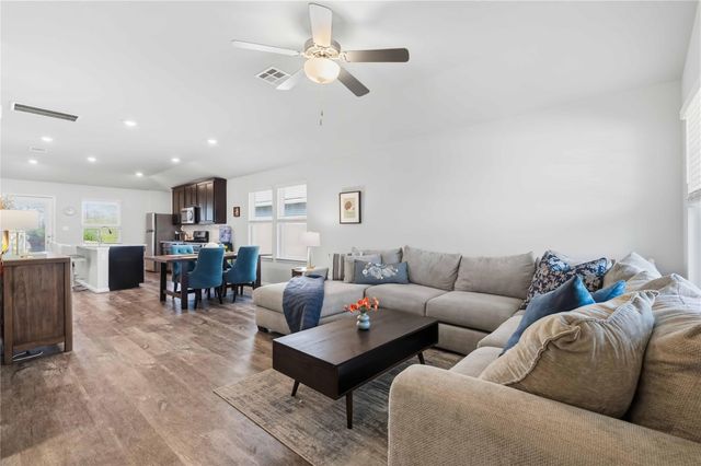 805 Russet Rock DR, Austin, TX 78652