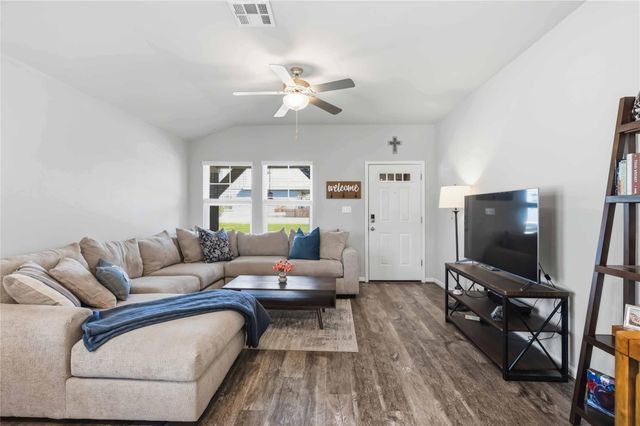 805 Russet Rock DR, Austin, TX 78652