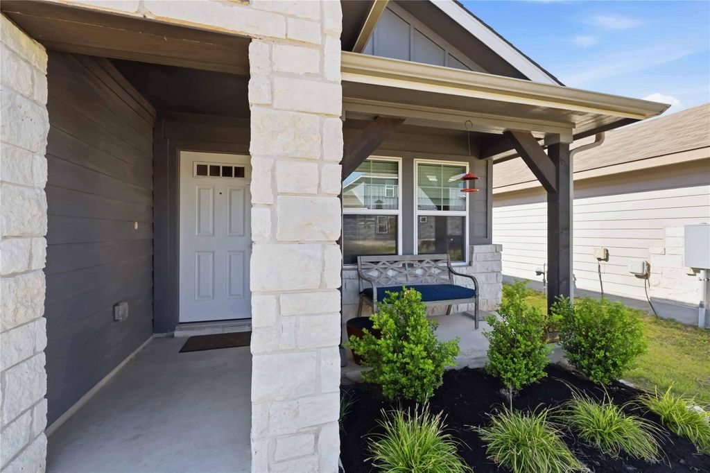 805 Russet Rock DR, Austin, TX 78652