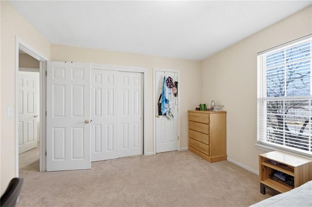 15146 Glenwood Avenue, Overland Park, KS 66213