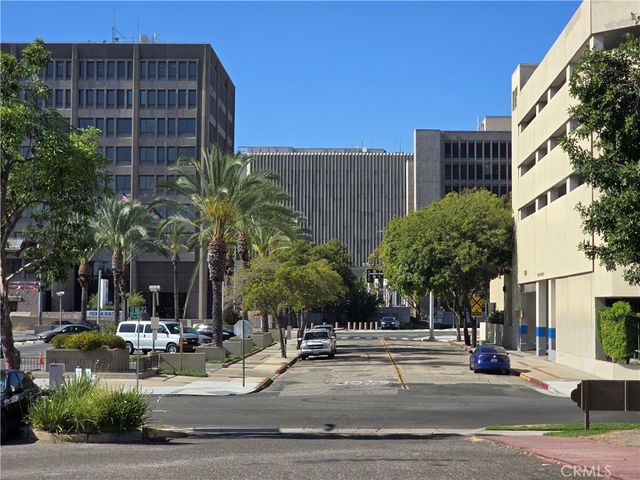 600 W 3rd Street B-117, Santa Ana, CA 92701