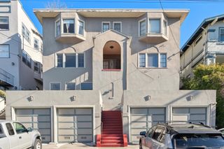 830 Walker Ave, Oakland, CA 94610