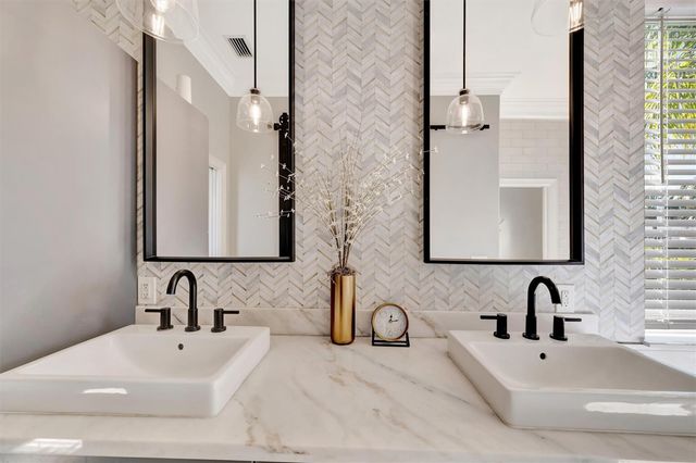 191 AMERICAS CUP BOULEVARD, Bradenton, FL 34208