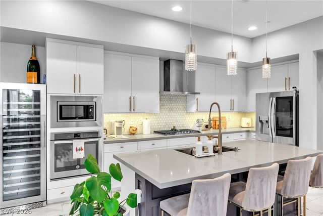 11250 Cactus Tower Avenue 102, Las Vegas, NV 89135