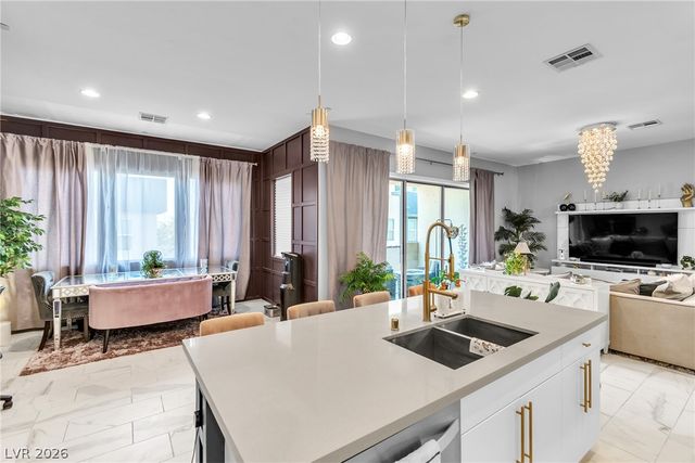 11250 Cactus Tower Avenue 102, Las Vegas, NV 89135