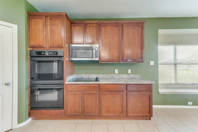 119 Valen Drive, Fate, TX 75189